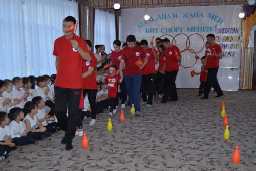 Папа, мама, я-спортивная семья!